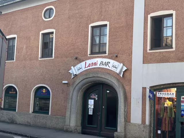 Die Leoni Bar in Straßwalchen. Hier wurde für die Sendung „Fahndung Österreich" gedreht. | Foto: Emanuel Hasenauer