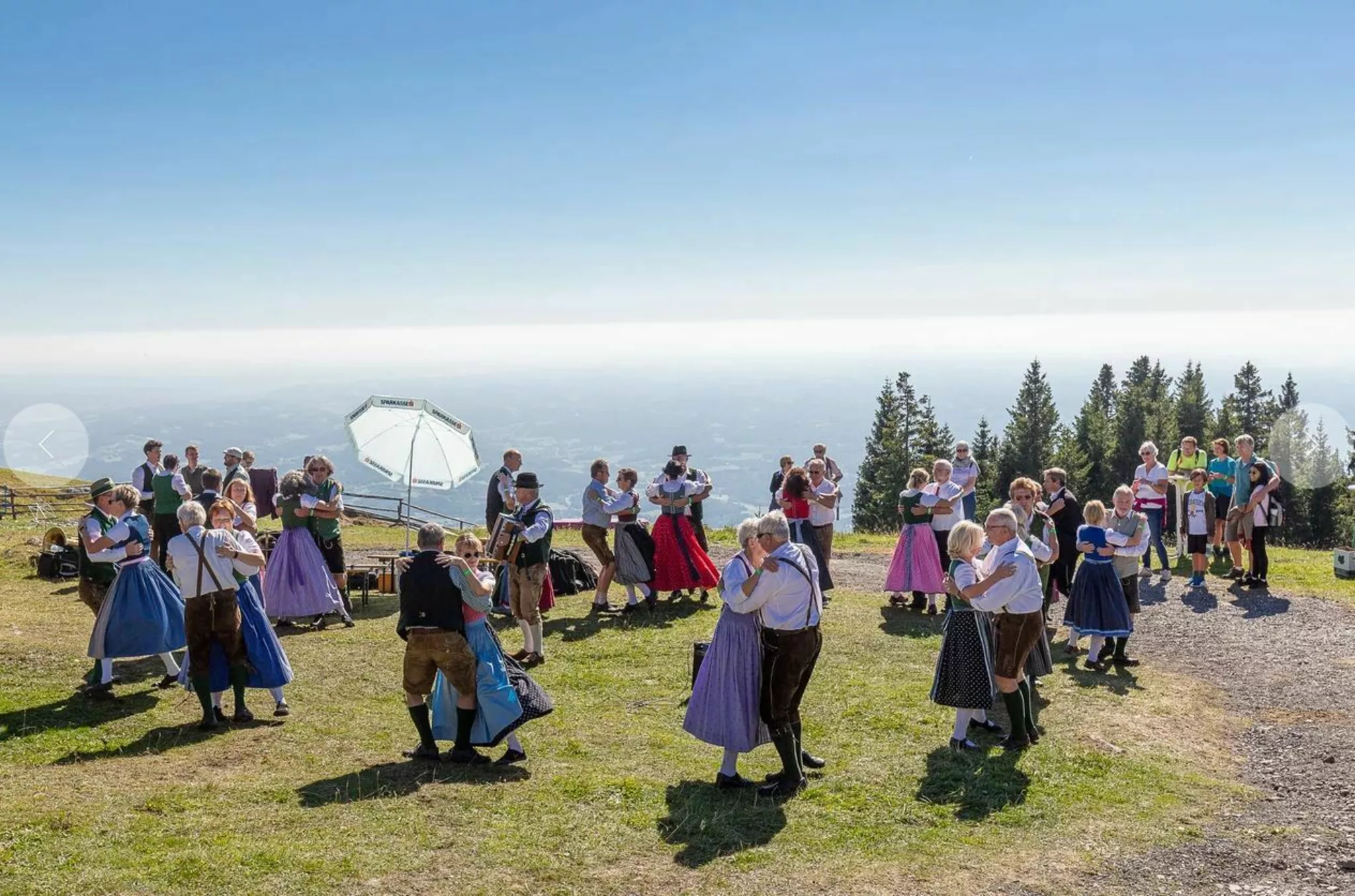 Tradition in Motion: Folk Dance Boom in Styria - News Directory 3