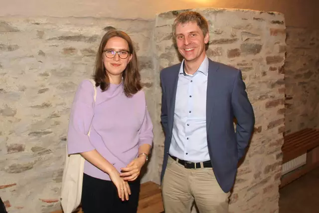 PR-Managerin Gangoly-Madl und Mediator Elmar Baliko.