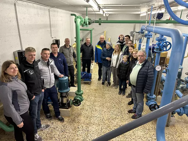 In Kleingruppen wurden die Besucher durch die Anlage geführt. | Foto: Stadtgemeinde Waidhofen/Thaya