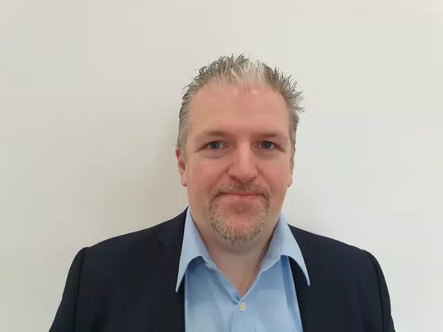 Sascha Aloy, Vorsitzender der Jungen Wirtschaft Klosterneuburg, wünscht sich eine schnelle Umsetzung der Bürokratie-Bremse für die jungen Unternehmen. | Foto: Marlene Kromer