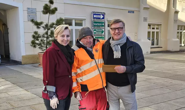 Verabschiedung in den Ruhestand (von links): Julia Koller, Hermann Schrattel und Karl Kräuter | Foto: Wirtschaftsverein Zukunft Völkermarkt
