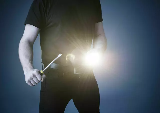 Drei Männer aus Rumänien stehen im Verdacht, am 4. Januar 2025 einen versuchten Einbruch in ein Einfamilienhaus in Bruck verübt zu haben. (Symbolbild) | Foto: MEV/Archiv