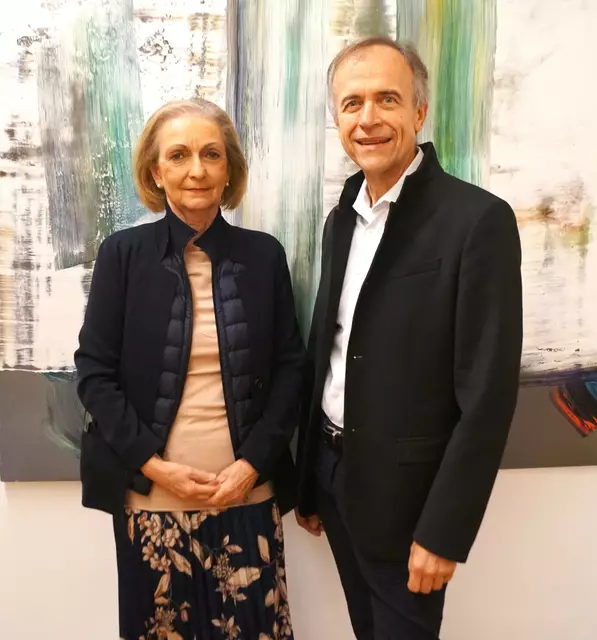 Margit Zuckriegl mit Schlossherr Claus Spruzina.
