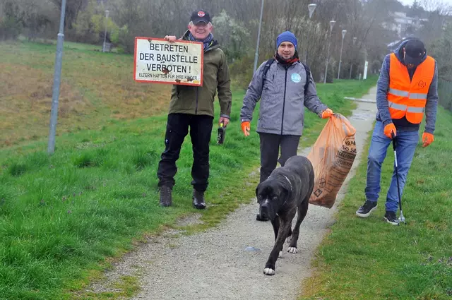 LAbg. und StR.Peter Gerstner (FPÖ) mit StR.Alexander Steinmeyer (LBV) und GR.Gerald Hein (FPÖ) | Foto: mamaraZZa photo