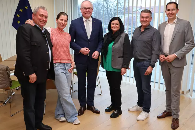 Bernhard Karnthaler, Maria Kornhofer, Stephan Pernkopf, Martina Karnthaler, Harald Thurner, Manuel Zusag. | Foto: Kathrin Schauer