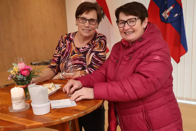 Maria Decker und Rosa Maria Rodler waren Teil des unterstützenden Teams. | Foto: Kathrin Schauer