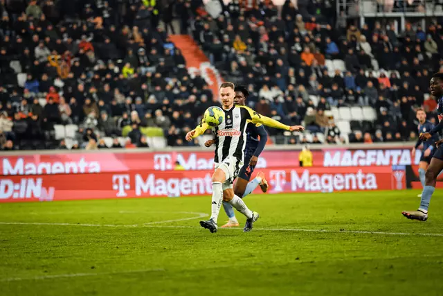 Stürmer Maximilian Entrup ist schon heiß auf das Cup-Halbfinale am Mittwoch.  | Foto: B. Reischl