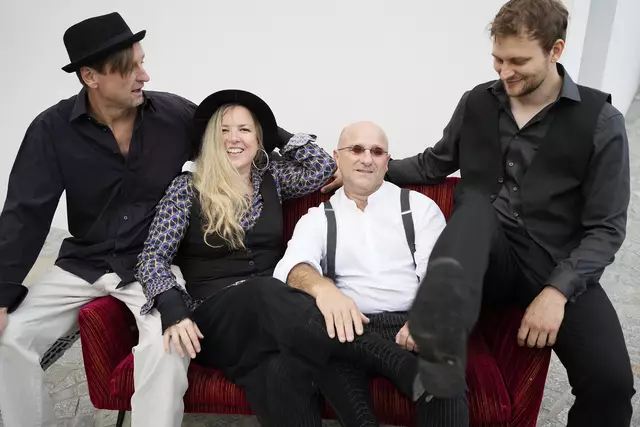 Salon Odjilà schlägt mit BalkanRomaTangoJazz Brücken in verschiedene musikalische Richtungen. | Foto: Reinhard Winkler