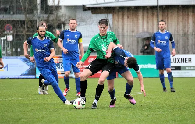 Münster (grün) - Breitenbach (7:0). | Foto: Schwaighofer