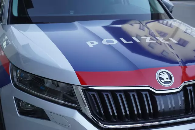 Ein 30-jähriger Alkolenker kollidierte in Maria Alm mit einem Pkw, wobei eine 20-Jährige verletzt wurde. | Foto: Emanuel Hasenauer