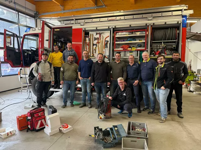 Die Freiwillige Feuerwehr Arnfels nahm kürzlich ein gebrauchtes Tanklöschfahrzeug (TLFA) von der Feuerwehr Hörsching in Empfang. | Foto: FF/Waltl