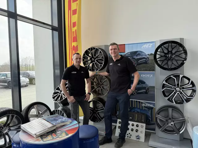 Werner Seyfried und Alexander Brand sind zufrieden mit dem Umbau. | Foto: Brand