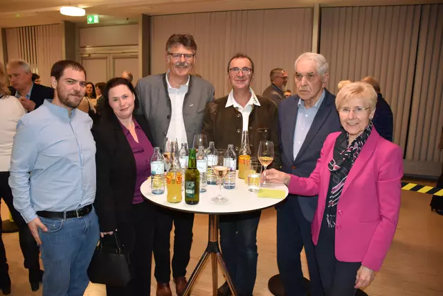 David und Kerstin Akhras, Andreas Freistetter, Otmar Panzer, Karl und Marianne Lembacher. | Foto: Alexandra Goll