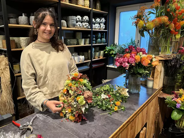 Hannah ist gerade in ihrem dritten Lehrjahr als Floristin. | Foto: Victoria Edlinger