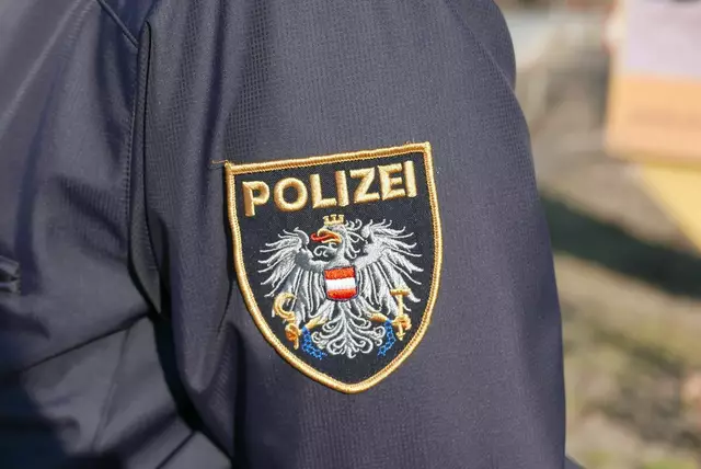 Der Probeführerscheinbesitzer wird angezeigt. (Symbolfoto) | Foto: BRS Archiv/Symbol