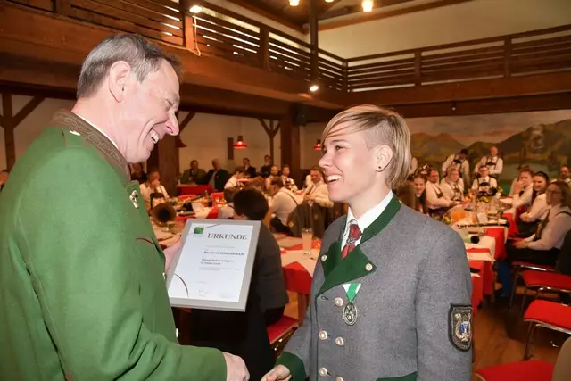 Auch Nicole Schmidhofer wurde ausgezeichnet.