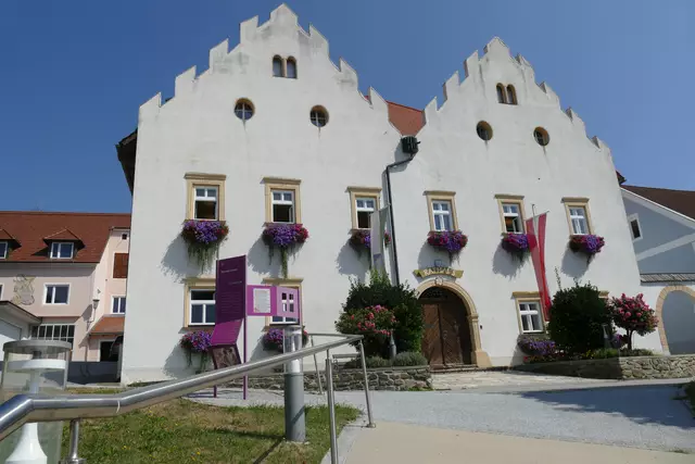 Die Marktgemeinde Vorau, die beim Steirischen Blumenschmuckwettbewerb 2024 mit 5 Floras ausgezeichnet wurde, nimtt auch heuer wieder an diesem Wettbewerb teil | Foto: Putz