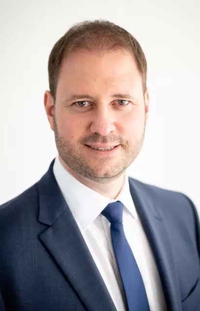 Kritik kommt auch seitens der ÖVP: "Statt einer weiteren Novelle braucht es endlich die ersatzlose Abschaffung der Baulandsteuer", so Klubobmann Christian Sagartz.  | Foto: ÖVP Bgld.