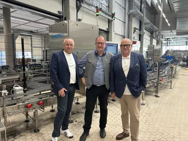 Die beiden Geschäftsführer der Brauerei Ried Christian Aigner und Josef Niklas, Aufsichtsratsvorsitzender Willi Bauböck. | Foto: MeinBezirk Ried/Wiesbauer