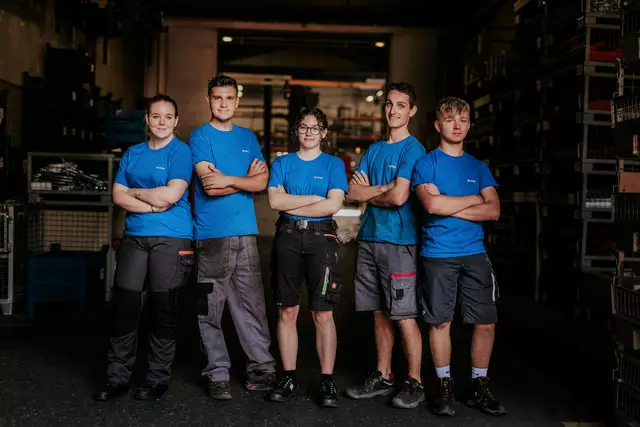 Viele ehemalige Lehrlinge bei Einböck schafften es bereits in Schlüsselpositionen. | Foto: Einböck