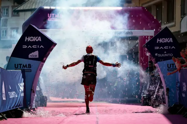 Geschafft! Zieleinlauf beim KAT100. | Foto: Yannika