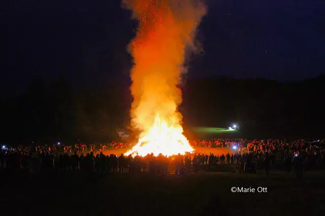 Osterfeuer in Seiersberg-Pirka