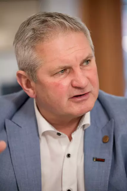 Wie es über 2030 hinaus ausschauen wird? Für Christian Sander hat die Gesundheit Vorrang: "Wenn ich gesund bin, dann werde ich wahrscheinlich schon noch einmal antreten." | Foto: Martin Meieregger