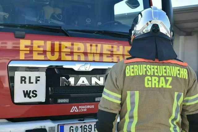 Die Berufsfeuerwehr Graz sucht Nachwuchs – im Juni treten über 100 Bewerberinnen und Bewerber beim Aufnahmetest an. | Foto: Berufsfeuerwehr Graz