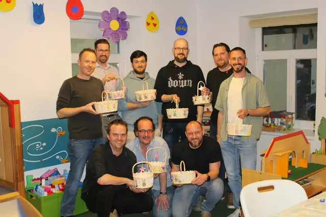 Die Väter flochten zahlreiche Osterkörbe für ihre Kinder.  | Foto: Gemeinde Grafenstein