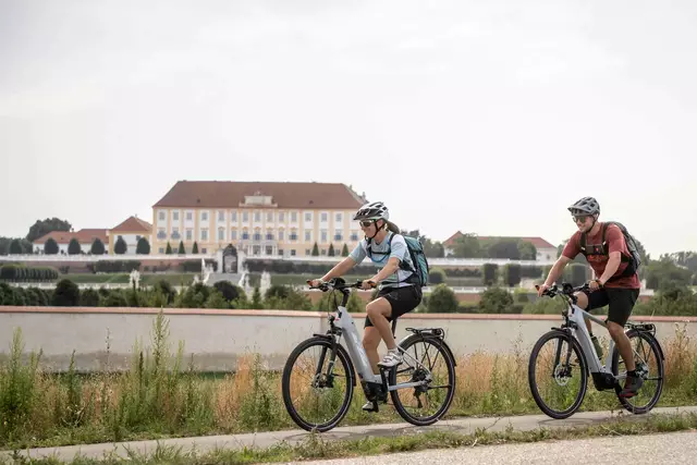 Ein Projekt im Marchfeld wurde umgesetzt, um den Radtourismus zu stärken. Die besondere "Schlösserreich"-Radroute kann man ab jetzt nicht bloß digital auffinden, eine neue Beschilderung vor Ort ist nun auch vorhanden. (Symbolfoto) | Foto: WVT/Erwin Haiden