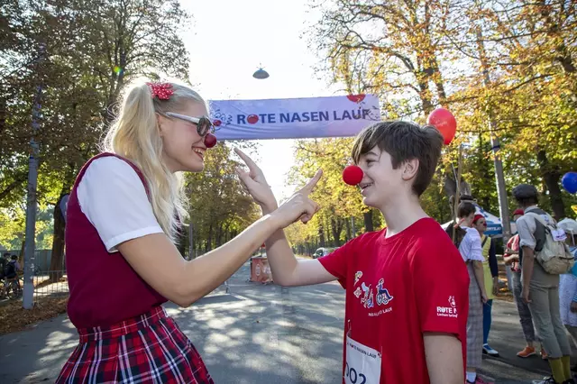 ROTE NASEN Clowndoctors hat sich zum Ziel gesetzt, Menschen Lebensfreude und ein Lachen zu schenken, wenn sie es am meisten brauchen. | Foto: Rote Nasen