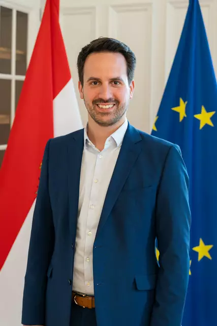 Christoph Wiederkehr: Ein verpflichtendes Fach „Demokratiebildung“ soll ab der ersten Klasse Mittelschule bzw. Gymnasium eingeführt werden.  | Foto: Martin Baumgartner