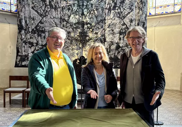 Giovanni Prietl, Bernadette Höfler und Herbert Kohlmaier freuen sich auf die Inszenierung des etwas anderen Abendmahls. | Foto: MeinBezirk/Chibici