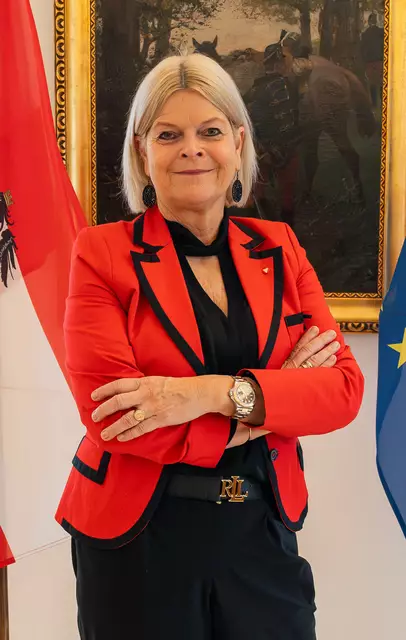 Verteidigungsministerin Klaudia Tanner | Foto: Martin Baumgartner