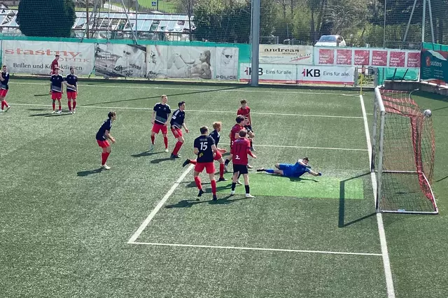 Die Innsbrucker Fußballfamilie hofft auf viele Tore, die Spieltermine am Wochenende. | Foto: SVR