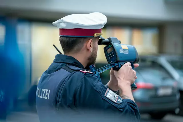 Gestern, 3. April und heute Nacht, 4. April kam es zu erheblichen Geschwindigkeitsüberschreitungen.(Symbolfoto) | Foto: Bernhard Knaus