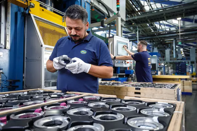 Bauteil-Produktion bei Miba. | Foto: Wakolbinger