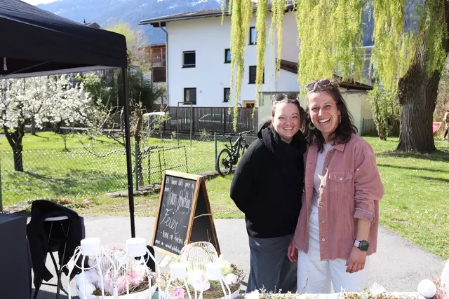 "Die Kellerhexe" Marlena Strauß mit Dolly aus Landeck.  | Foto: Elisabeth Zangerl