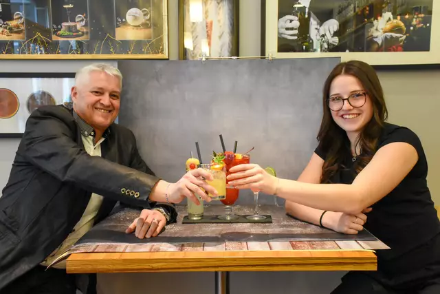 Nicht getäuscht vom Erfolgsfeeling kurz nach ihrer Prüfung. Sarah Grossegger erreicht die maximale Punktezahl bei ihrer Prüfung! | Foto: (c) hlwspittal 2025, Ambros