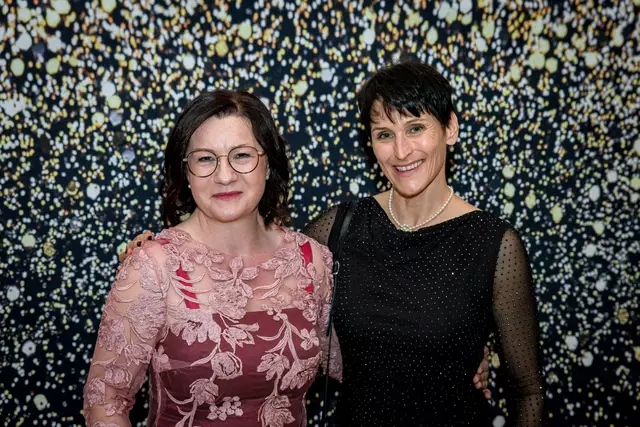 Führen ihre Klassen zur Matura: Klassenvorstände Andrea Malle-Schuller und  Sabine Wulz.