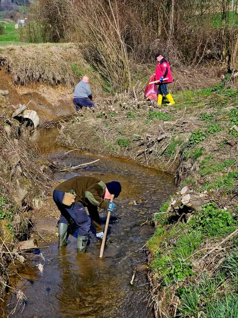 Ziel dieser Aktion war es, nicht nur das Erscheinungsbild des Gewässers zu verbessern, sondern auch die Lebensqualität für Flora und Fauna zu erhöhen. | Foto: Steiermärkische Berg- und Naturwacht