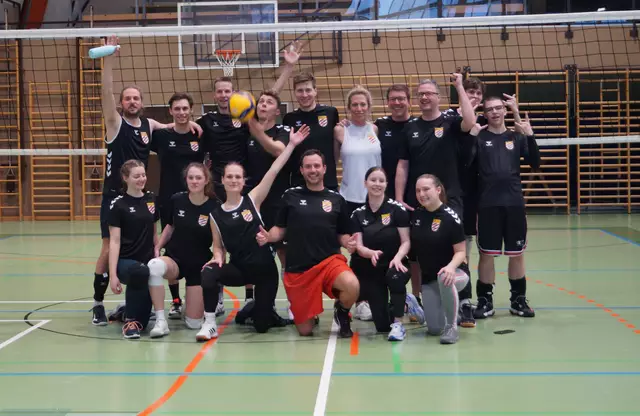 Team 1 und Team 2 von TSV Jedlesee1891