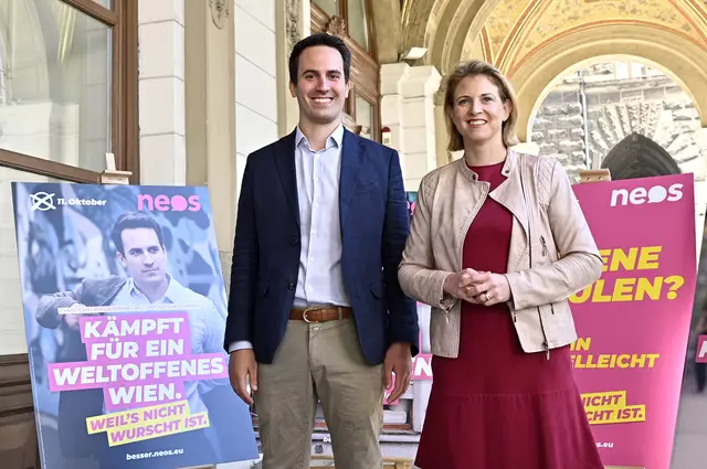 Vor fünf Jahren konnte man sich um 1,2 Prozentpunkte verbessern. Hier zu sehen im Jahr 2020: der damalige Spitzenkandidat Wiederkehr mit der Bundesparteichefin Meinl-Reisinger. | Foto: HANS PUNZ / APA / picturedesk.com