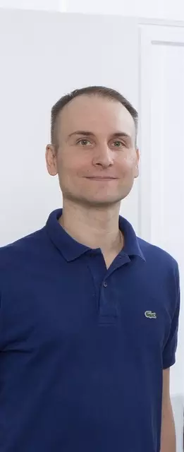Dr. Emil Andonov aus Schörfling ist der beliebteste Hautarzt in Oberösterreich.  | Foto: studio46.at