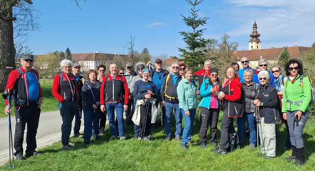 Die Wandergruppe der St. Valentiner Naturfreunde am vergangenen Samstag, 5. April.  | Foto: NF St. Valentin/ Tröbinger