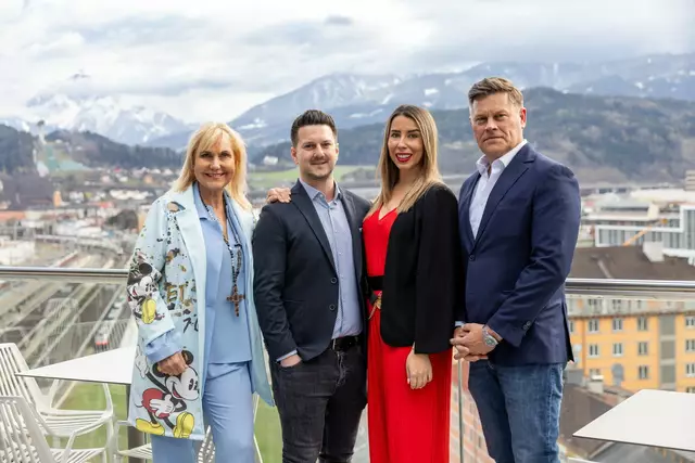 Ein besonderer Höhepunkt des Abends war die Präsentation des neuen Jahresprogramms, das durch seine Vielfalt beeindruckte.  | Foto: Thomas Steinlechner