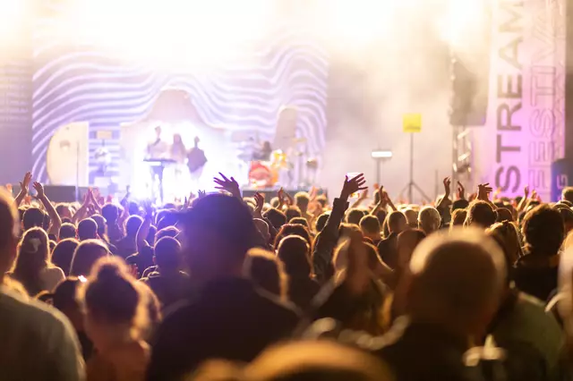 Am 30. und 31. Mai verwandelt sich die Linzer Innenstadt beim Stream Festival wieder in eine große Open-Air-Bühne. | Foto: Elena Starlinger