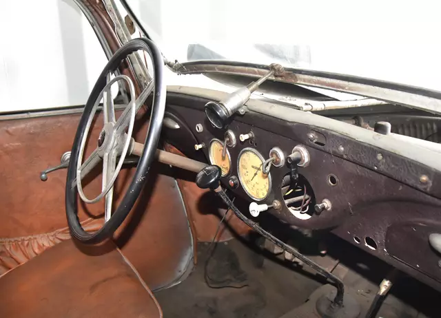 Innen Armaturenbrett | Foto: Herbert Schleich