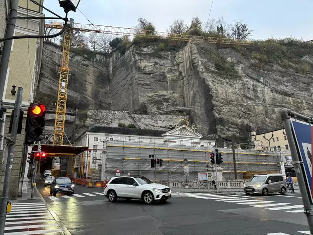Im Bereich zwischen Neutor und Museumsplatz wird eine Begegnungszone „Salzburger Innenstadt“ eingerichtet. Sie umfasst vier historische Plätze: Herbert-von-Karajan-Platz, Bürgerspitalsplatz, Anton-Neumayr-Platz und Museumsplatz. Ziel ist, die Aufenthaltsqualität zu verbessern. | Foto: Schrofner